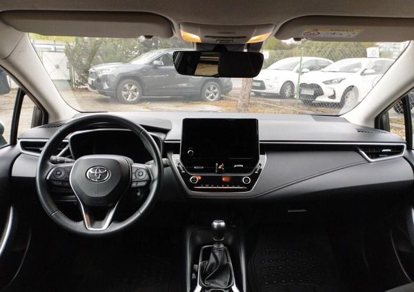 Toyota Corolla cena 94500 przebieg: 31055, rok produkcji 2022 z Środa Śląska małe 379